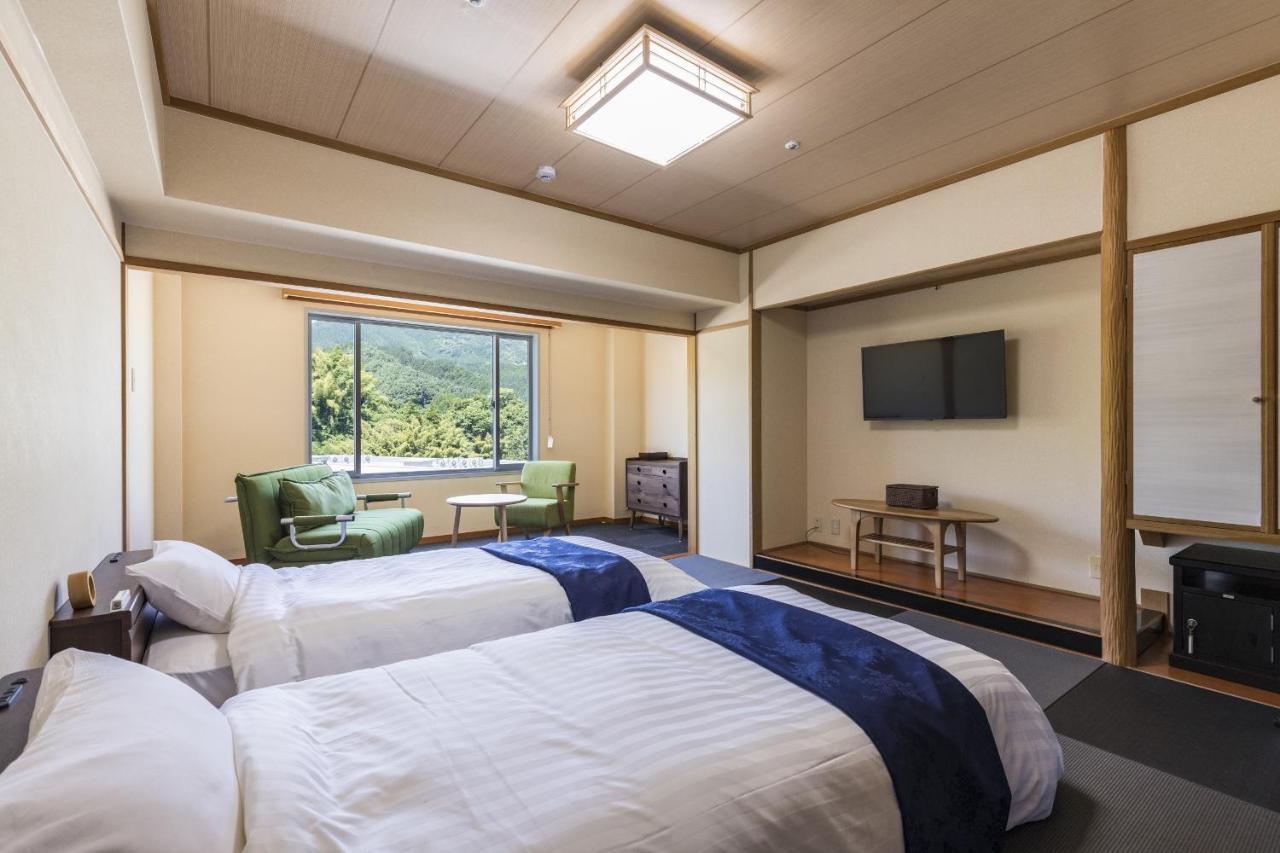 Spa Resort Taqua Taku Екстер'єр фото