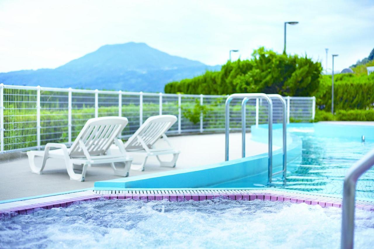 Spa Resort Taqua Taku Екстер'єр фото