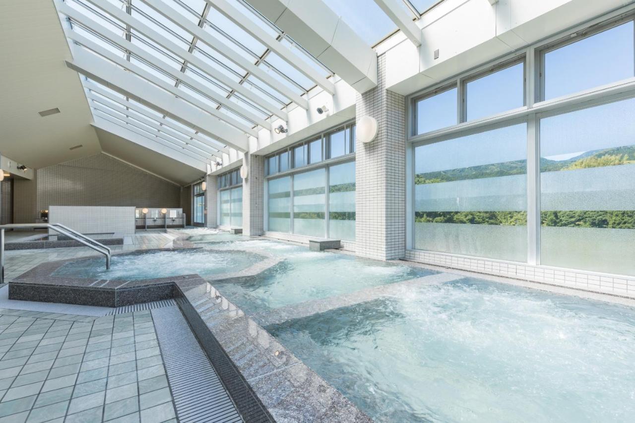 Spa Resort Taqua Taku Екстер'єр фото